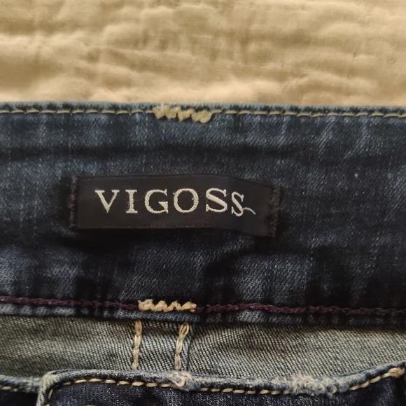 Vigoss Medium Blue Denim Capri Pants - Picture 2 of 5